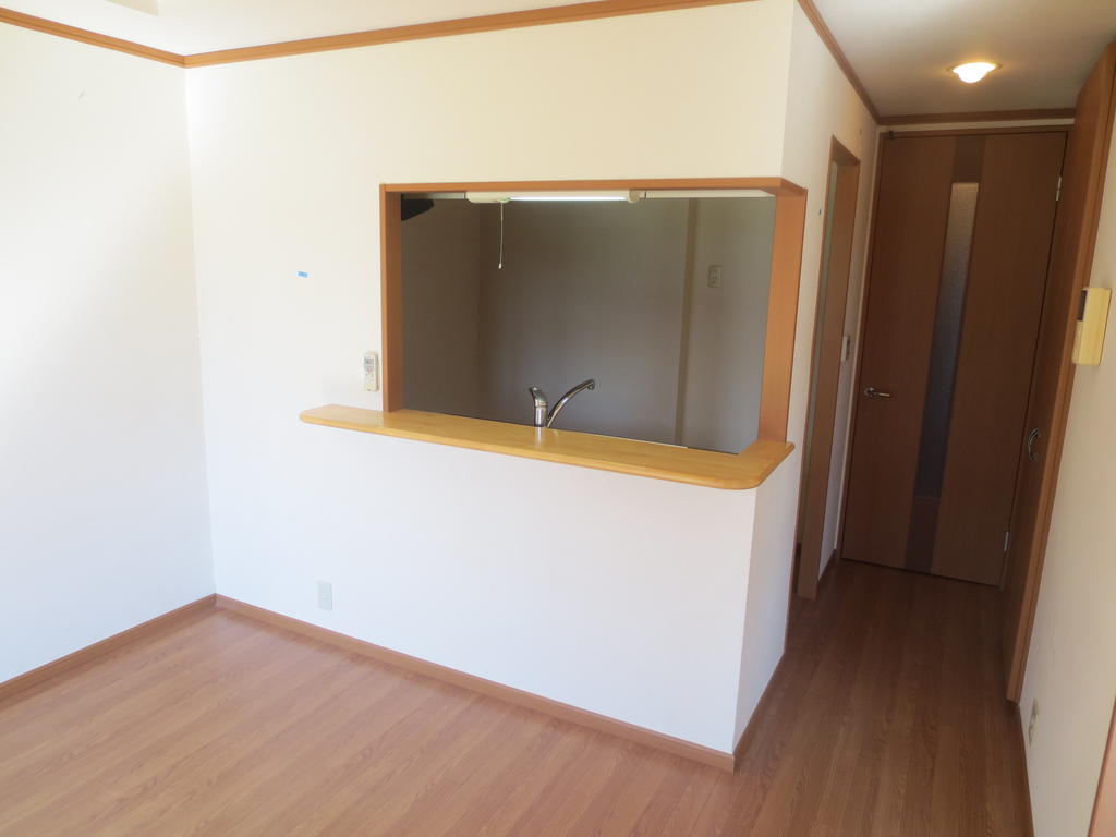 Living and room. Counter Kitchen