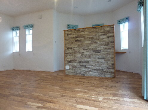 Living and room