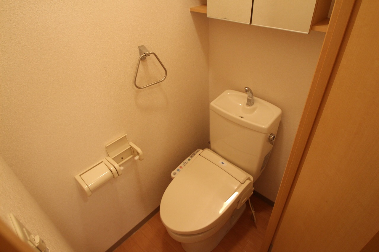 Toilet