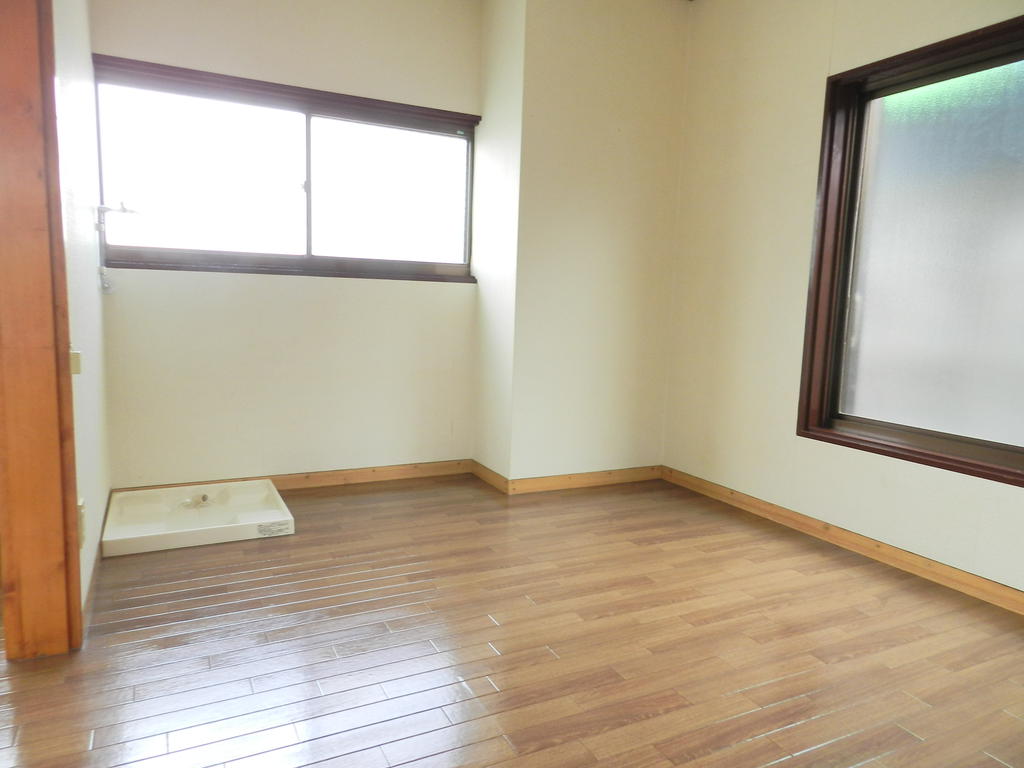 Other room space