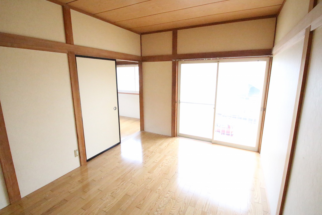 Living and room