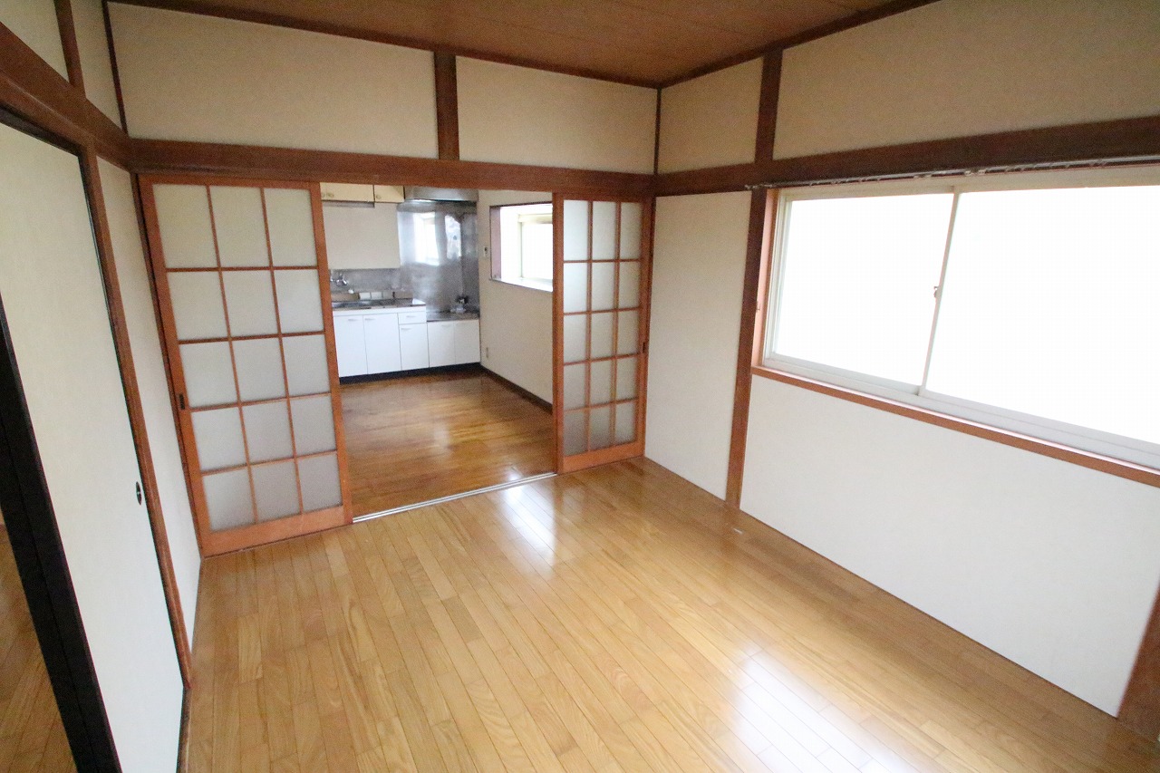 Living and room