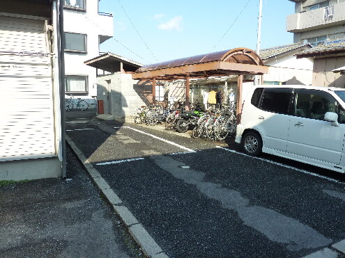 Parking lot