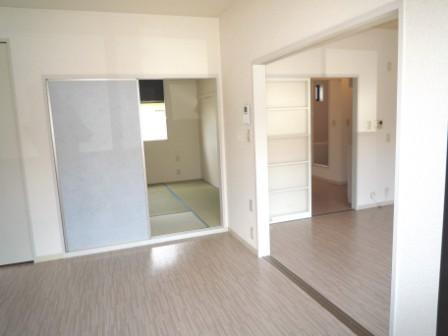 Living and room