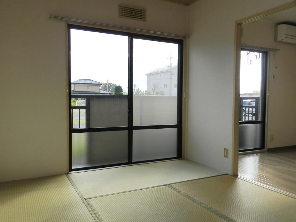 Other room space