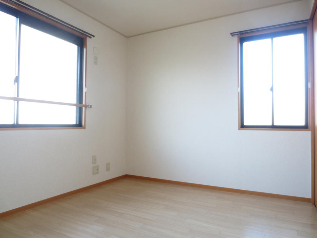 Other room space. Western-style 6 Pledge