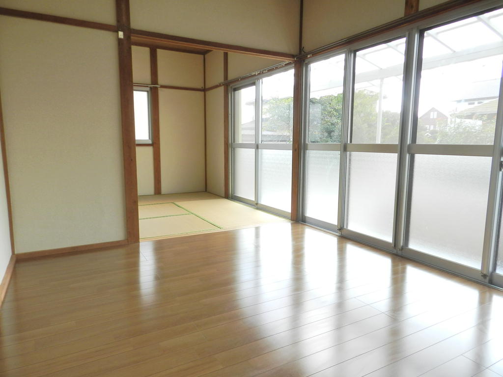 Living and room