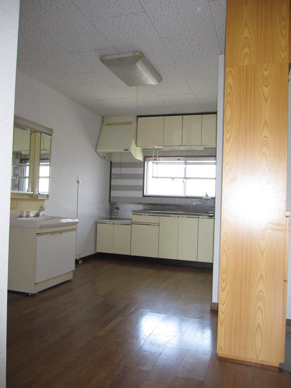 Kitchen. dining kitchen