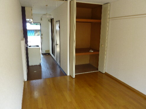 Living and room