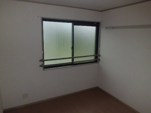 Other room space. 5.25 Pledge of Western-style