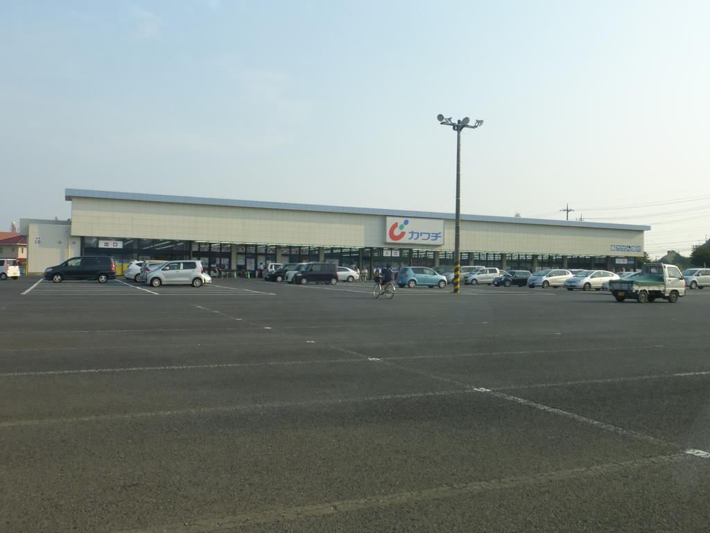 Dorakkusutoa. Kawachii chemicals Hitachinaka shop 659m until (drugstore)