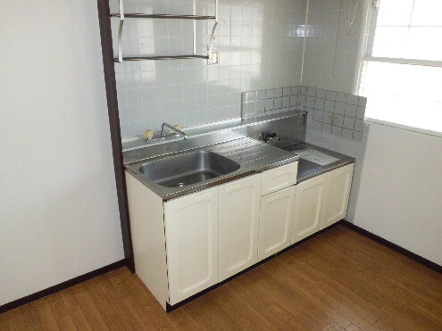 Kitchen. Clean kitchen!