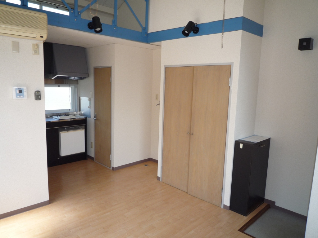 Living and room