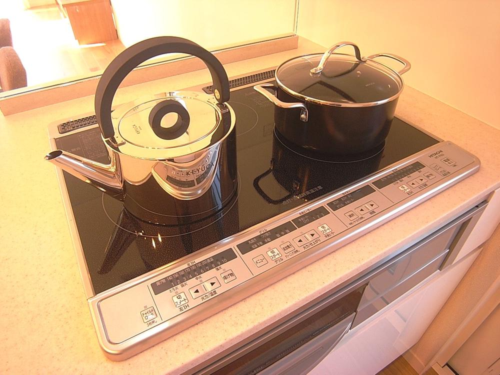 Power generation ・ Hot water equipment. Since the IH cooking heater without a fire, It is safe even small children me to help you with the dishes of mom. 
