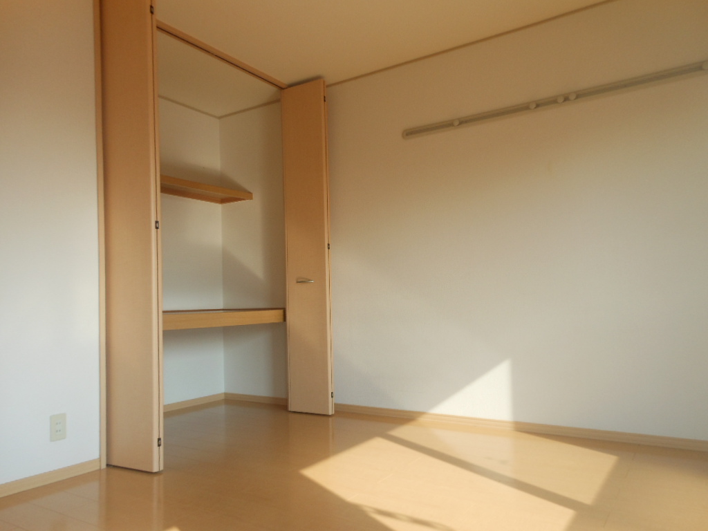 Other room space