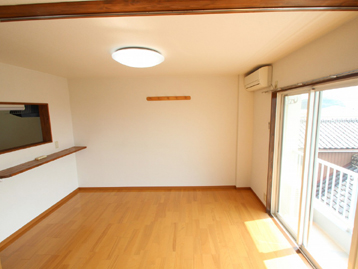 Living and room