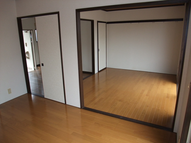 Living and room