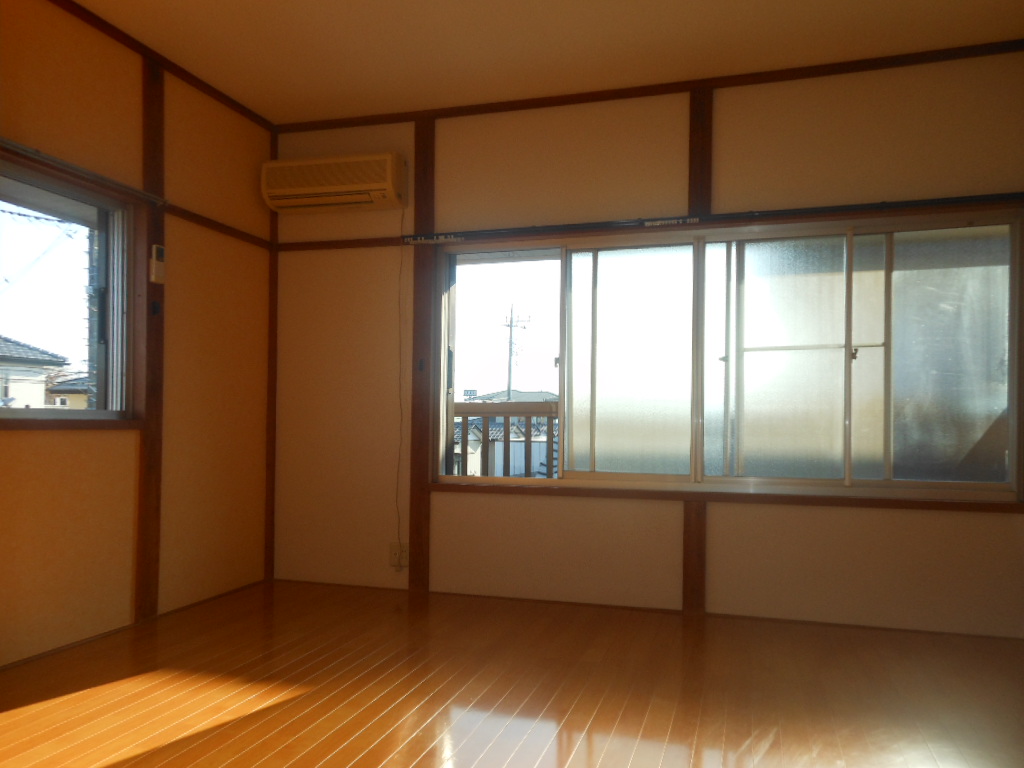 Living and room