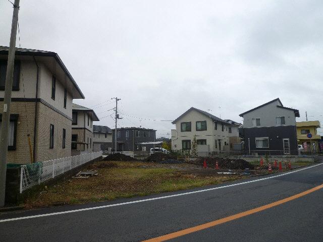 Local photos, including front road