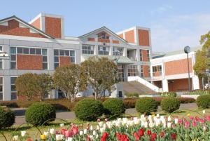 Junior high school. Hitachinaka Municipal Tabiko until junior high school 576m