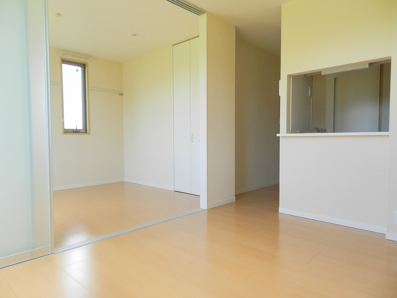 Living and room
