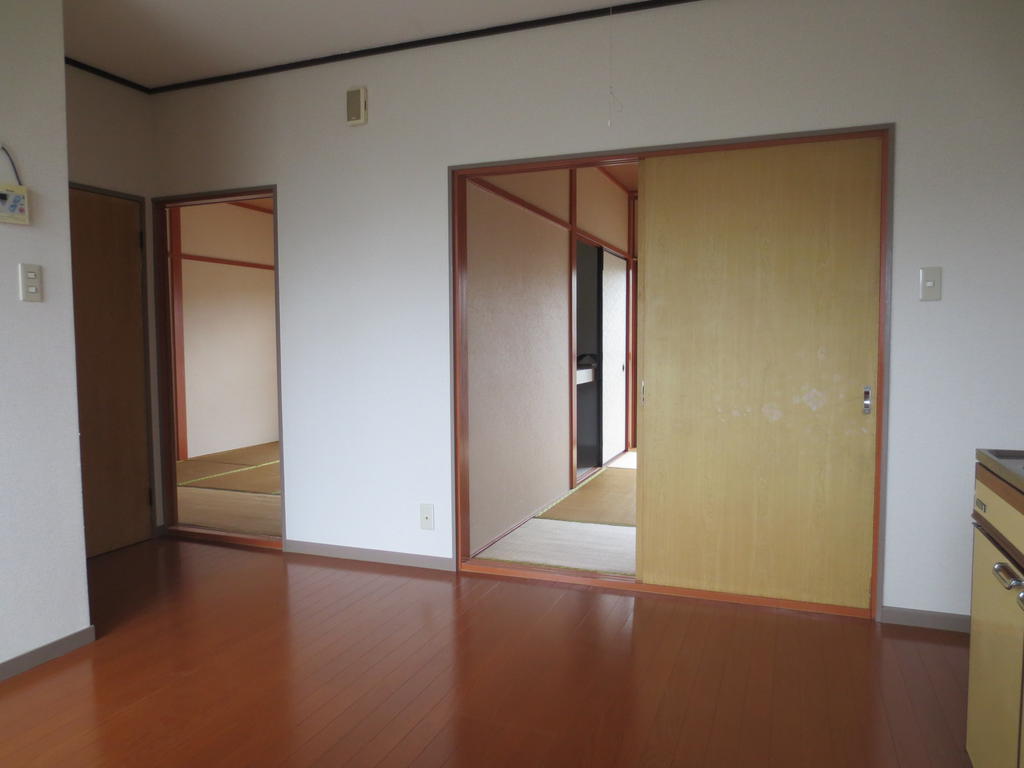 Living and room