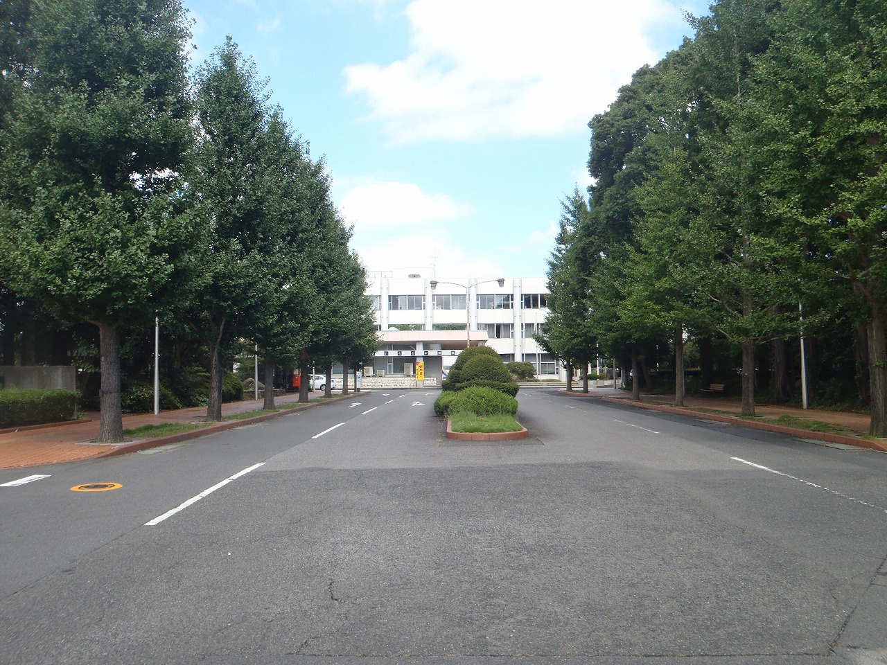 Government office. Hitachinaka 2300m up to City Hall (government office)