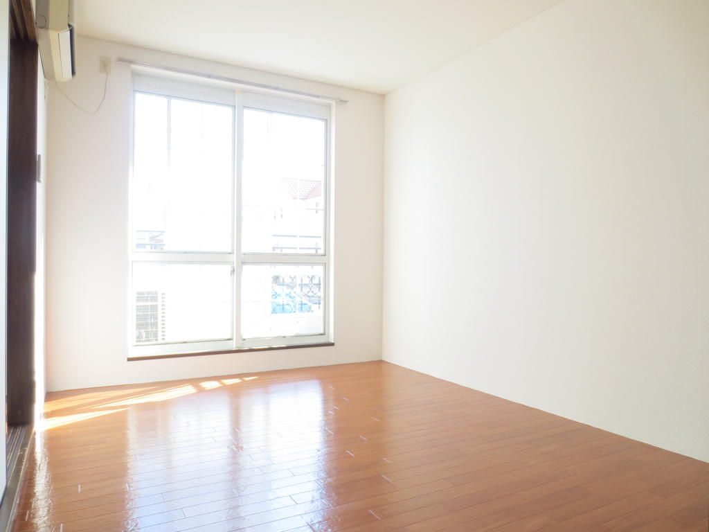 Other room space. Western-style 6 Pledge