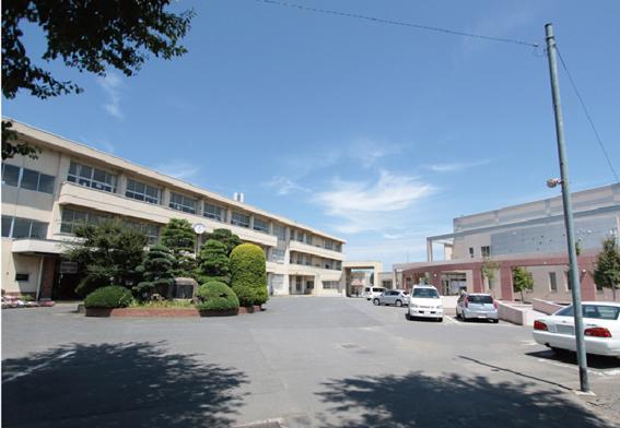 Junior high school. Katsuta 300m until the second junior high school
