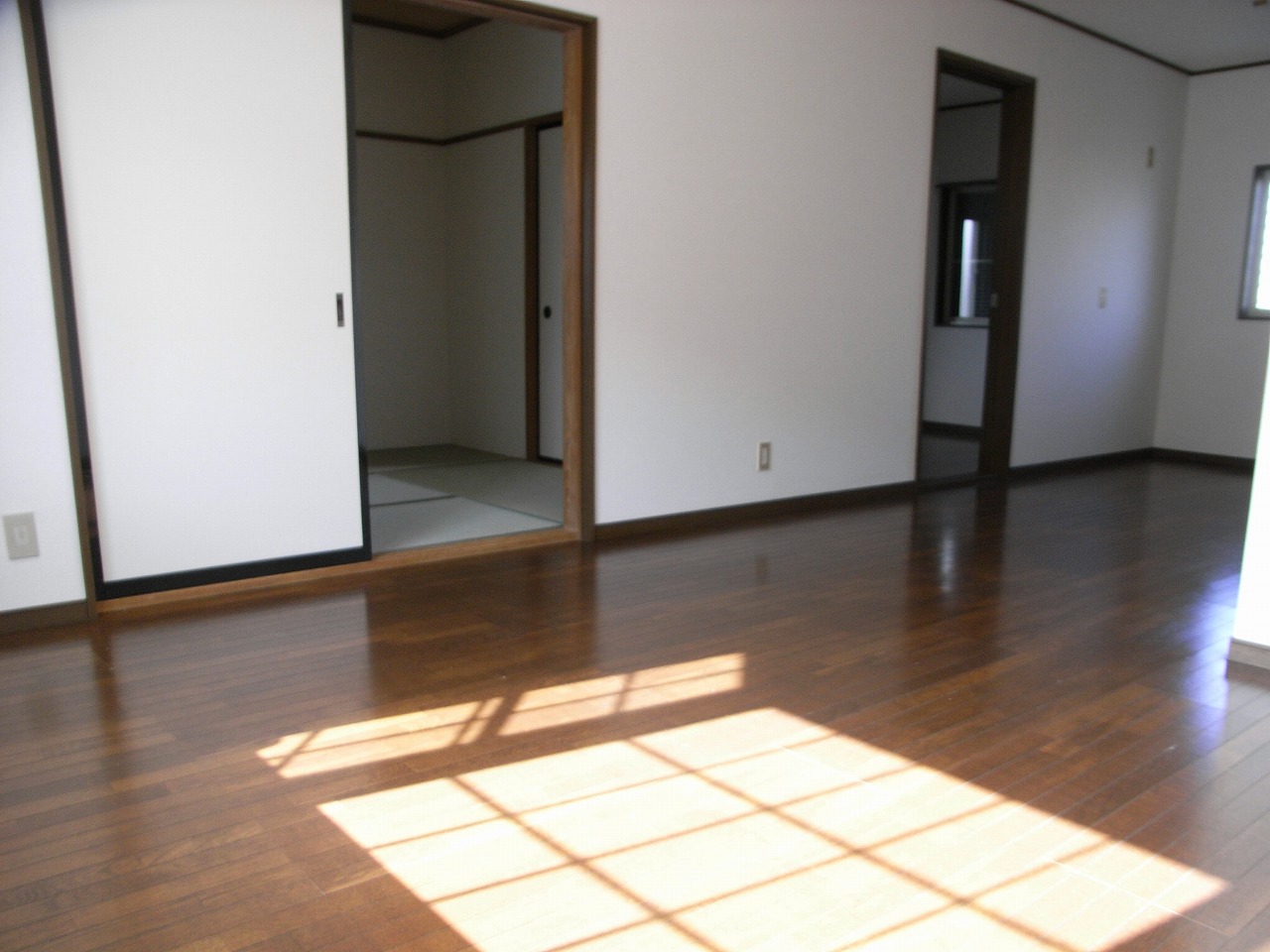 Living and room