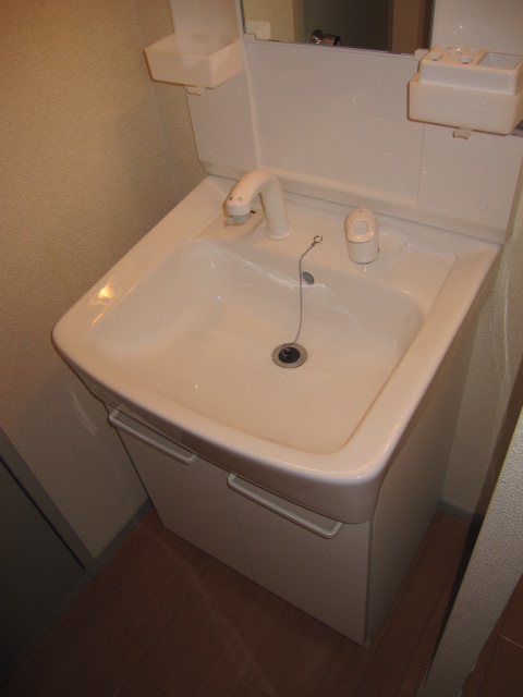 Washroom. dresser