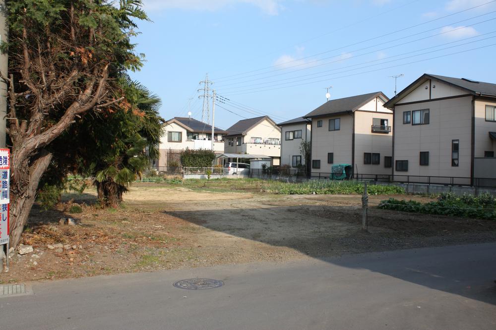 Local land photo. Current Status photo (construction started from 2014 January)