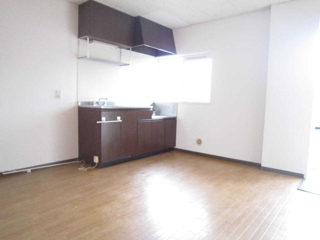 Kitchen. kitchen ・ With window