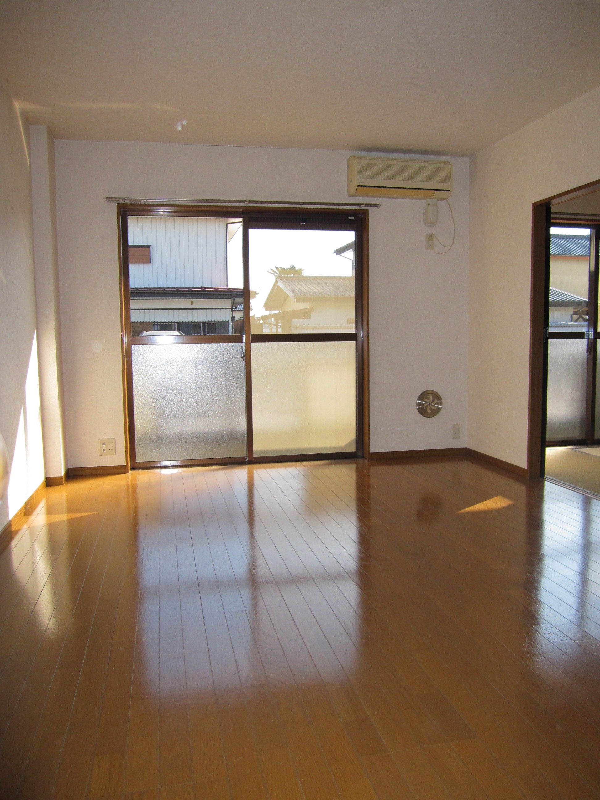 Living and room