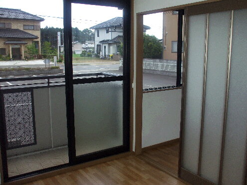 Living and room