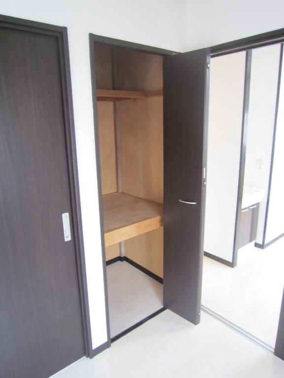 Other room space. Western style room ・ Receipt