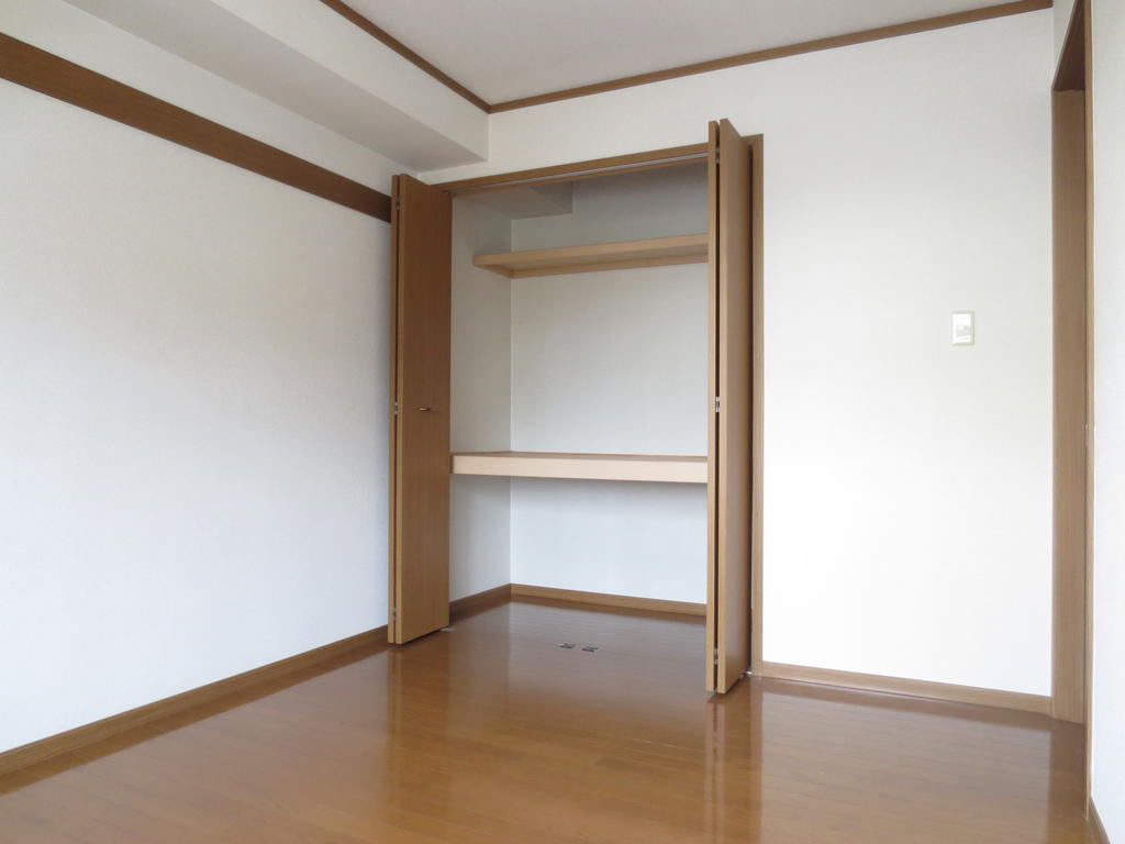 Other room space. Western style room ・ Receipt