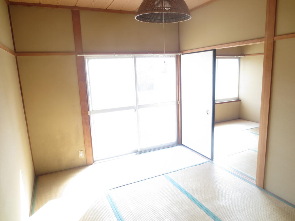 Other room space. Japanese-style room 6 quires