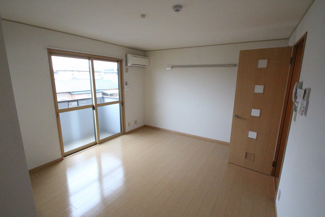 Living and room