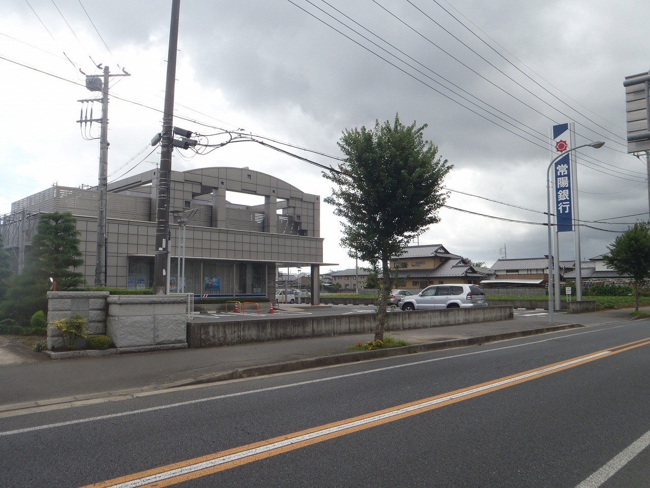 Bank. Joyo Bank Sawa 2200m to the branch (Bank)