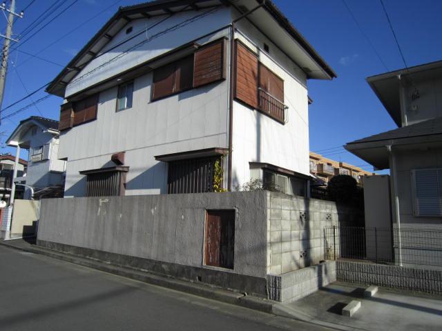 Local appearance photo