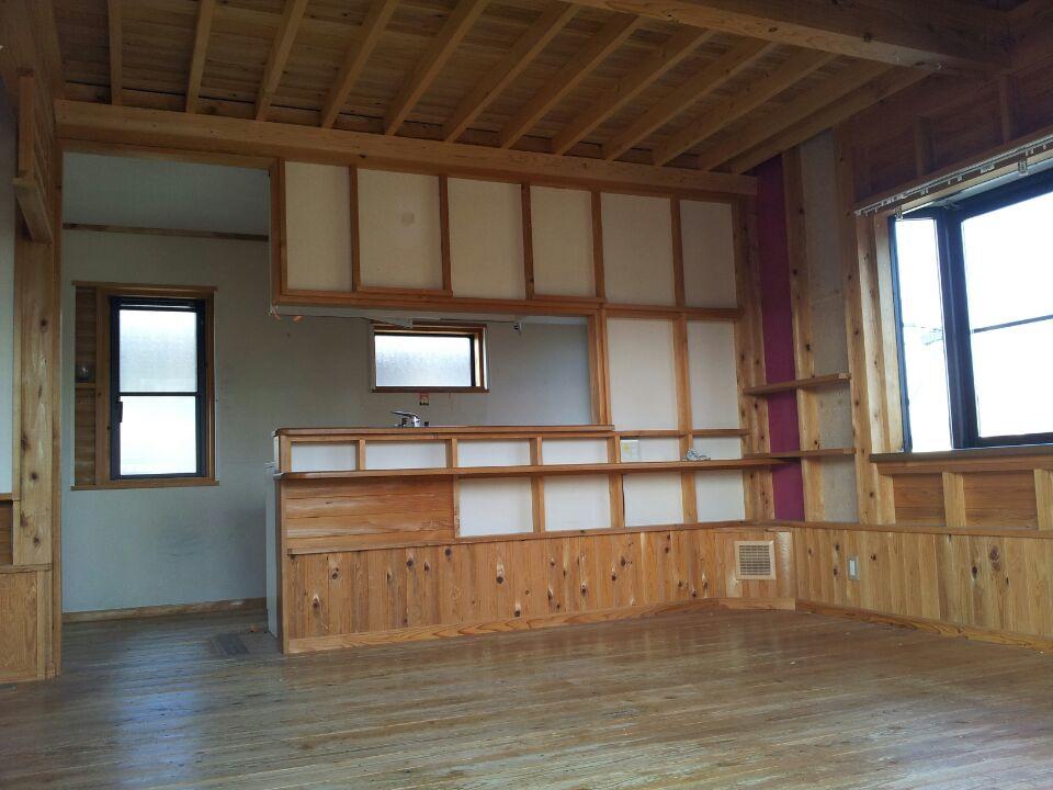Living. Drifting warmth of wood Nice living