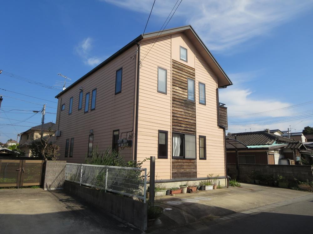 Local appearance photo. Totakumi was a second-hand housing construction.