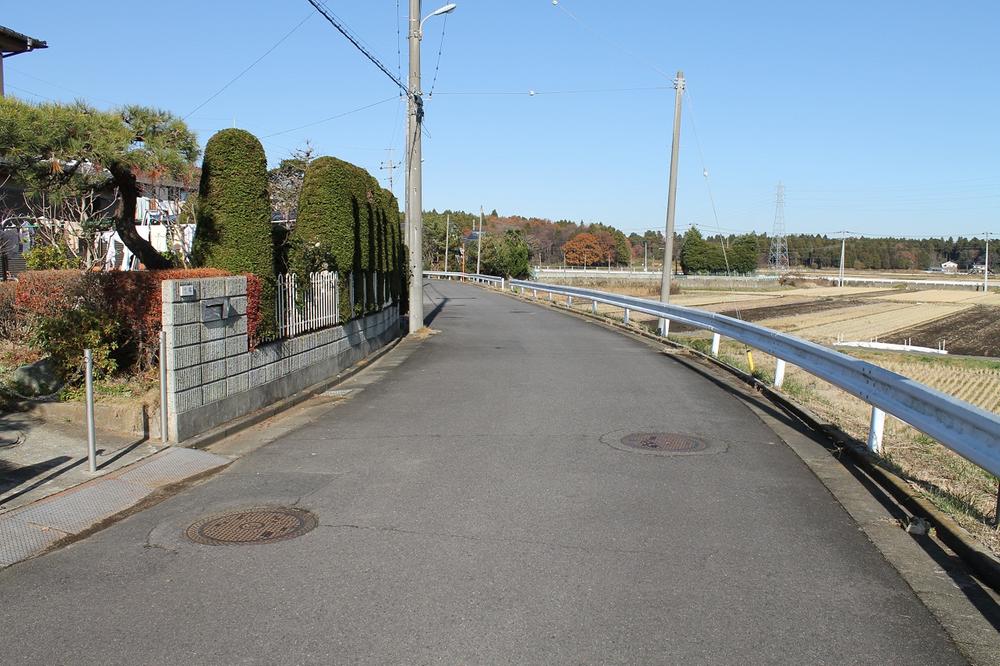 Local photos, including front road
