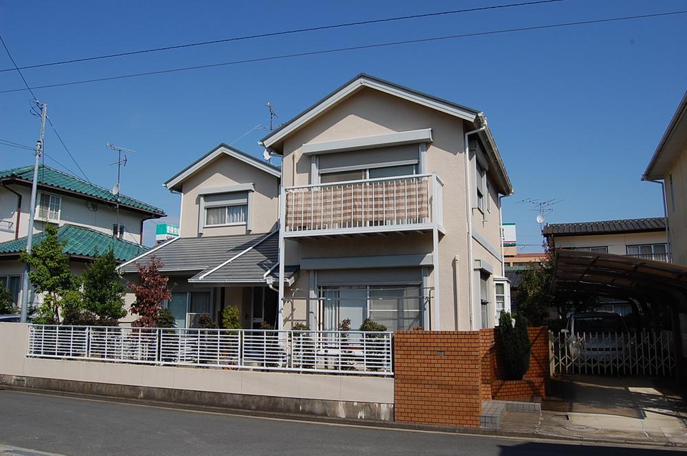Local appearance photo