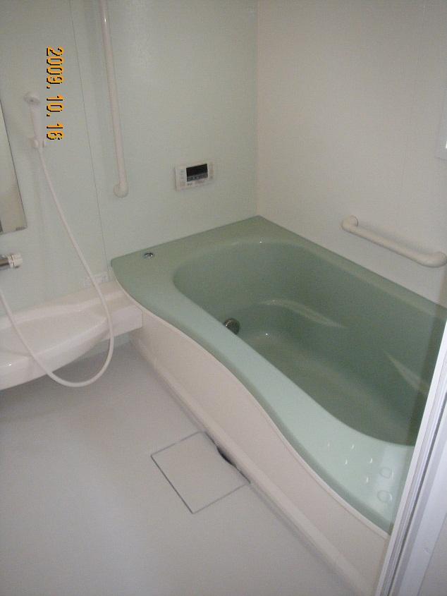 Bathroom. Indoor (10 May 2009) Shooting