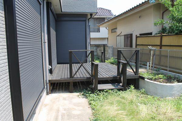Other. Wood deck part