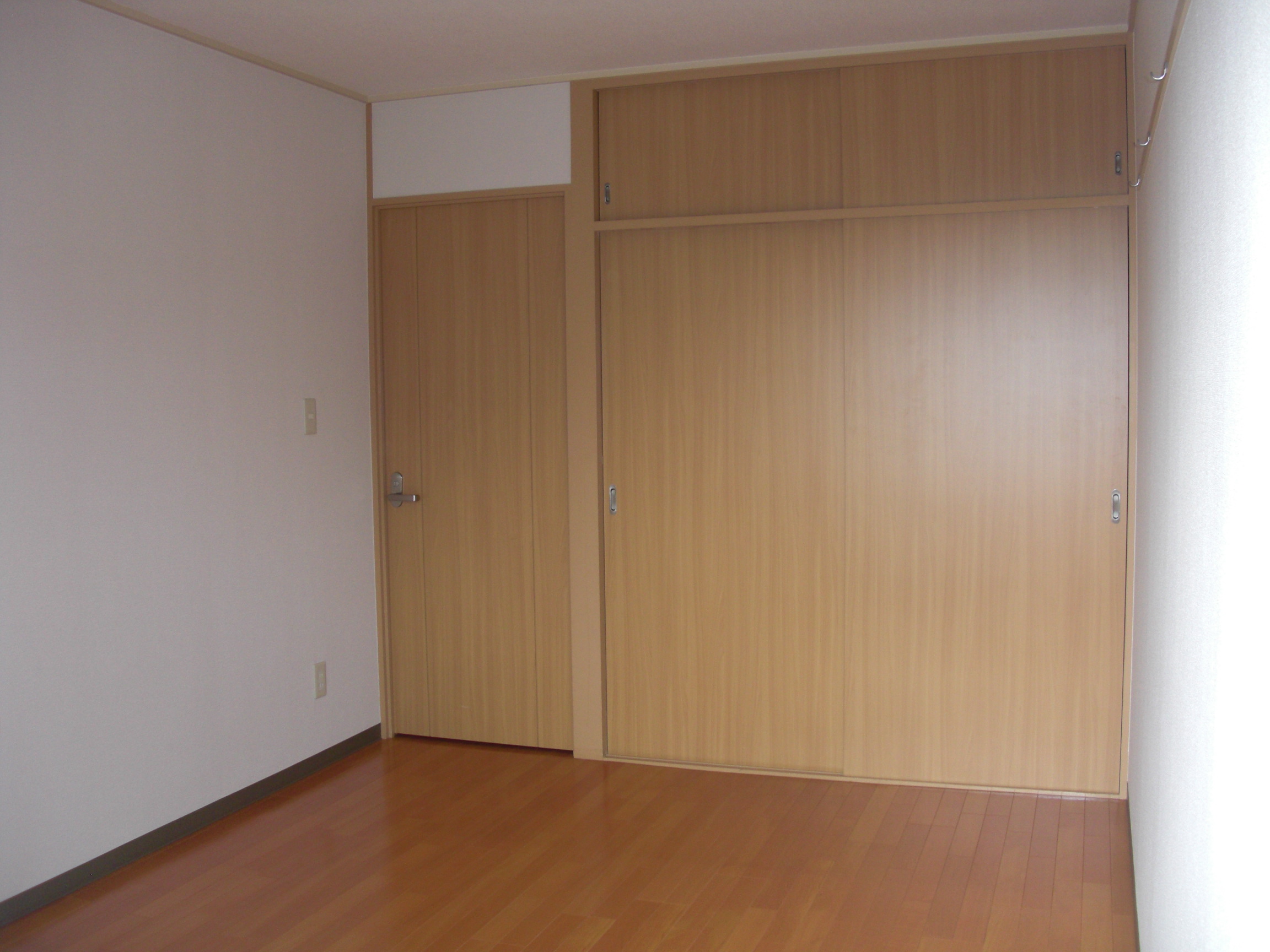 Living and room. Western-style 2 Air conditioning ・ Storage room