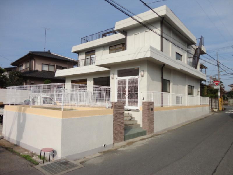 Local appearance photo