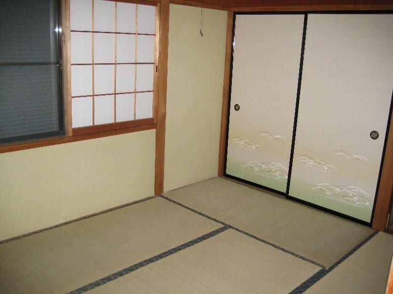 Non-living room. Shadow
